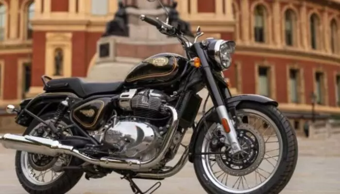 Royal Enfield: రాయల్ ఎన్ఫీల్డ్ బుల్లెట్ 650 లాంచ్ Royal Enfield: రాయల్ ఎన్ఫీల్డ్ బుల్లెట్ 650 లాంచ్