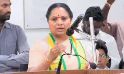సీతమ్మసాగర్లో వేల కోట్ల ఇసుక దందా.. సీఎంపై కల్వకుంట్ల కవిత తీవ్ర ఆరోపణలు సీతమ్మసాగర్లో వేల కోట్ల ఇసుక దందా.. సీఎంపై కల్వకుంట్ల కవిత తీవ్ర ఆరోపణలు