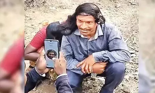 బోడి గుండుకు.. ఉపాధి హామీకి ముడి.. వీడియో వైరల్