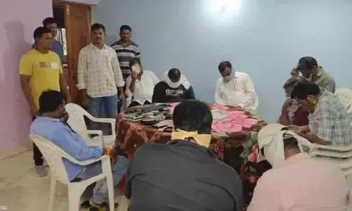 పేకాట స్థావరంపై పోలీసుల దాడి.. 9 మంది అరెస్ట్