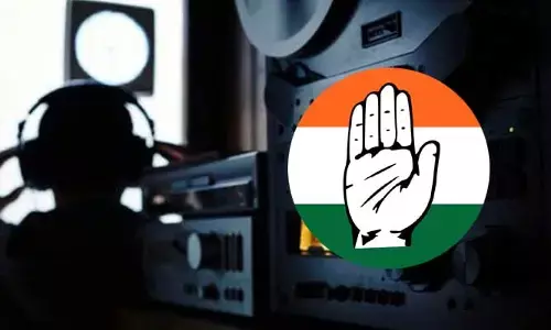 ఫోన్ ట్యాపింగ్ కేసులో కీలక పరిణామం.. అధికార పార్టీ ఎమ్మెల్యేకు నోటీసులు