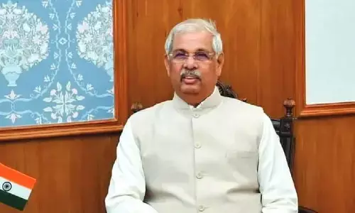 కేరళ రాజకీయాల్లో మరోసారి వందేమాతరం వివాదం