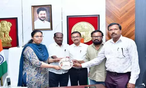 ప్రభుత్వ పాఠశాలల బలోపేతానికి కృషి చేయండి