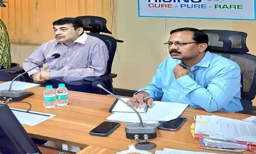 ప్ర‌జ‌ల‌కు మెరుగైన వ‌స‌తులు క‌ల్పించాలి