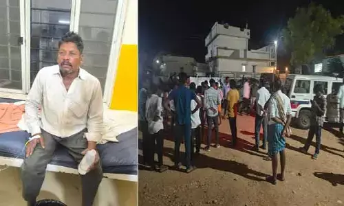 ధాన్యం కొనుగోలు చేయడం లేదని రైతు ఆత్మహత్యాయత్నం