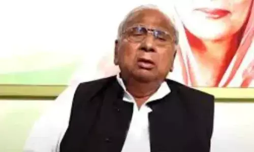 వివాదాస్పదమైన సంస్థకు సీబీఎస్ఈ పనులు ఎలా ఇస్తారు?