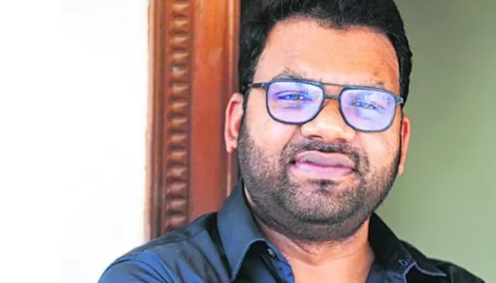 రాకా గురించి అదిరిపోయే అప్డేట్ ఇచ్చిన రైటర్ నాగేంద్ర కాశీ రాకా గురించి అదిరిపోయే అప్డేట్ ఇచ్చిన రైటర్ నాగేంద్ర కాశీ