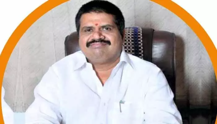 అందుబాటులో అన్ని రకాల కోర్సులు అందుబాటులో అన్ని రకాల కోర్సులు