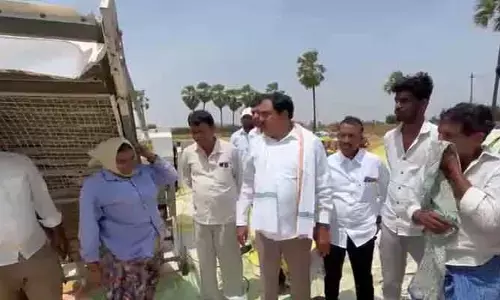 ప్రభుత్వానికి రైతుల పట్ల చిత్తశుద్ధి లేదు :  మాజీ మంత్రి ఎర్రబెల్లి దయాకర్ రావు