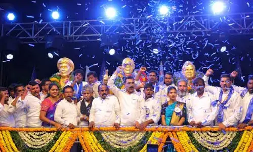 రంగారెడ్డి జిల్లా చేవెళ్ల మండలం ఆలూరు గ్రామంలో మహనీయుల విగ్రహావిష్కరణ..