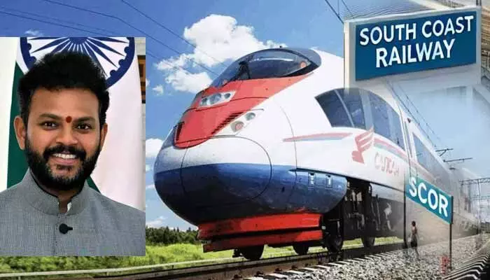 ఆంధ్రుల సుదీర్ఘ నిరీక్షణకు తెర: పట్టాలెక్కిన దక్షిణ కోస్తా రైల్వే జోన్ ఆంధ్రుల సుదీర్ఘ నిరీక్షణకు తెర: పట్టాలెక్కిన దక్షిణ కోస్తా రైల్వే జోన్