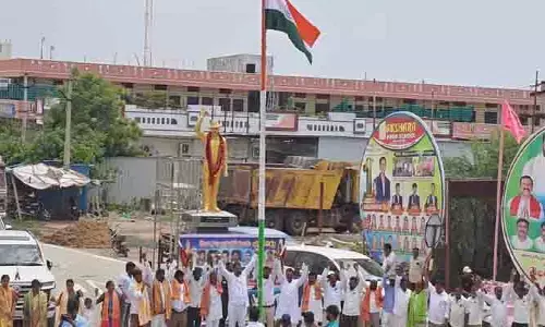 పేట చౌర‌స్తాకి తెలంగాణ చౌర‌స్తాగా నామ‌క‌ర‌ణం