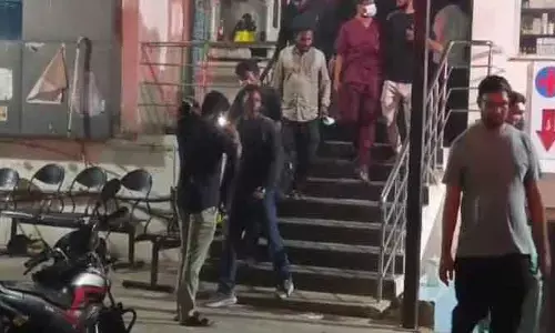 లిమ్స్ ఆస్పత్రిలో షార్ట్ సర్క్యూట్.. రోగులు సురక్షితంగా తరలింపు