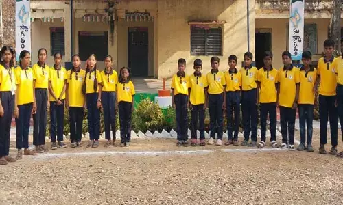 ఈ ఏడాది విద్యార్థులకు రెండు జతల యూనిఫాం అందేనా?