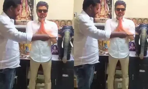 ఇంట్లో విగ్రహం పెట్టి సీఎం విజయ్‌కి పూజలు... వీడియో వైరల్