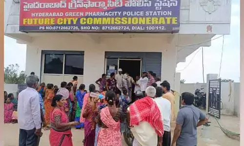 ఫార్మాసిటీ భూములపై రైతుల ఆందోళన.. అధికారులపై ఆరోపణలు
