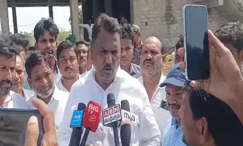 ప‌వ‌న్ ప‌ద్ద‌తిగా మాట్లాడ‌టం నేర్చుకో.. మంత్రి అడ్లూరి ఫైర్..!
