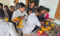 మృతి చెందిన కాంగ్రెస్ పార్టీ సీనియర్ నేత.. ప్రముఖుల నివాళులు