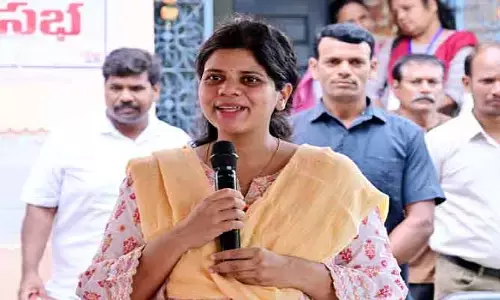 భావి తరాలకు నష్టం వాటిల్లకుండా బాధ్యతగా వ్యవహరించాలి : కలెక్టర్ ఇలా త్రిపాఠి