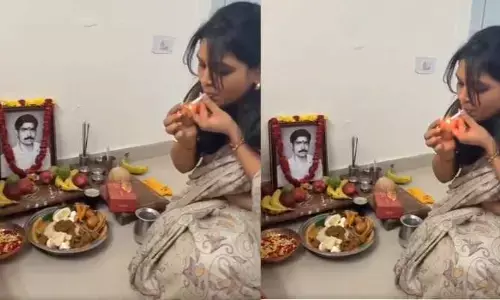 నాన్నకు ప్రేమతో నైవేద్యంగా సిగరెట్.. యువతి వీడియో వైరల్
