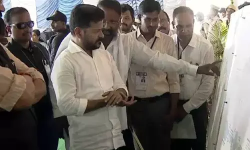 మ‌క్త‌ల్ చేరుకున్న సీఎం రేవంత్ రెడ్డి