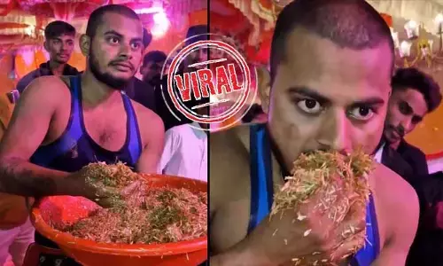 ఆవులా గడ్డి మేస్తూ యువకుడి వింత స్టంట్.. వైరల్ వీడియో చూసి షాకవుతున్న డాక్టర్లు!