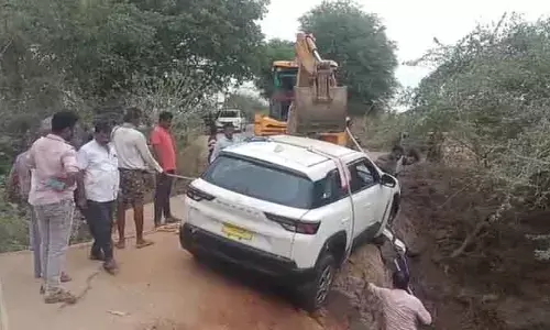 ప్ర‌మాదం జ‌రిగితే కానీ ప‌ట్టించుకోరా..?