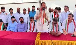 సీఎం పర్యటన ను జయప్రదం చేయాలి