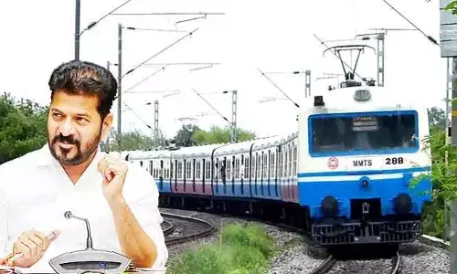 రేవంత్ సర్కార్‌కు రైల్వే బోర్డు ఝలక్.. ఉచిత MMTS ప్రయాణ ప్రతిపాదన తిరస్కరణ