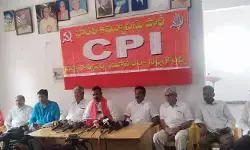 10న కలెక్టరేట్ ఎదుట ధర్నా.. పవన్ మాటల వెనుక బీజేపీ హస్తం