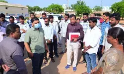 పట్టణంలో ఎక్కడ మురుగునీరు నిలువ ఉండొద్దు: కలెక్టర్
