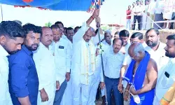 విద్యా రంగానికి ప్రభుత్వం పెద్దపీట :  ఎమ్మెల్యే కృష్ణ‌మోహ‌న్ రెడ్డి
