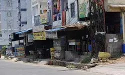 ఫుట్ పాత్ ఆక్రమణలపై చర్యలేవి..?