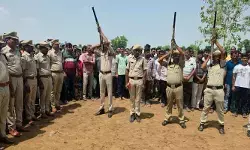 ప్రభుత్వ అధికార లాంఛనాలతో ఏఆర్ కానిస్టేబుల్ రాజు అంత్యక్రియలు
