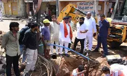 పైపు లైన్ నిర్మాణం పనుల్లో వేగం పెంచాలి : ఎమ్మెల్యే ధన్ పాల్ సూర్యనారాయణ గుప్త పైపు లైన్ నిర్మాణం పనుల్లో వేగం పెంచాలి : ఎమ్మెల్యే ధన్ పాల్ సూర్యనారాయణ గుప్త