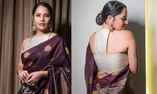అనసూయ గ్లామర్ లుక్ వైరల్.. చీరలో హాట్ అట్రాక్షన్