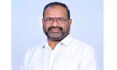 జహీరాబాద్‌లో బుల్లెట్ ట్రైన్ స్టేషన్ కొనసాగించాల్సిందే  : నెమలికొండ వేణుమాధవ్