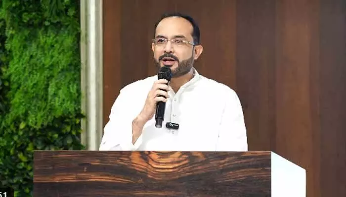 SIRపై మాజీ ఎమ్మెల్యే హఫీన్ ఖాన్ కీలక పిలుపు SIRపై మాజీ ఎమ్మెల్యే హఫీన్ ఖాన్ కీలక పిలుపు