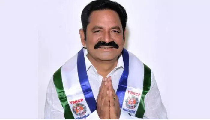 YCP మాజీ ఎమ్మెల్యే బొల్లా బ్రహ్మనాయుడుకు 14 రోజుల రిమాండ్ YCP మాజీ ఎమ్మెల్యే బొల్లా బ్రహ్మనాయుడుకు 14 రోజుల రిమాండ్
