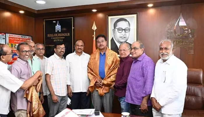 హైడ్రాకు అభినందనలు.. ముష్కిన్ చెరువును కాపాడినందుకు స్థానికుల కృతజ్ఞతలు హైడ్రాకు అభినందనలు.. ముష్కిన్ చెరువును కాపాడినందుకు స్థానికుల కృతజ్ఞతలు