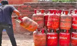 LPG Gas Price(June 07): తెలుగు రాష్ట్రాల్లో పెరిగిన గ్యాస్ సిలిండర్ ధరలు.. ఎంతంటే? LPG Gas Price(June 07): తెలుగు రాష్ట్రాల్లో పెరిగిన గ్యాస్ సిలిండర్ ధరలు.. ఎంతంటే?