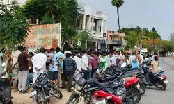 చేపల మార్కెట్లో ‘మృగశిర’ సందడి చేపల మార్కెట్లో ‘మృగశిర’ సందడి