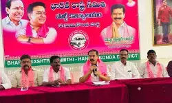 బీఆర్ఎస్ పాల‌న‌లో ఆటో కార్మికుల‌కు స్వ‌ర్ణ‌యుగం  :  ప్ర‌భుత్వ మాజీ చీఫ్ విప్ విన‌య్ భాస్క‌ర్