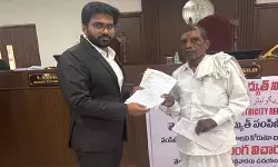 చదివిన చదువు ఒకటైతే.. డ్యూటీ చేసేది విద్యుత్ ఏఈ చదివిన చదువు ఒకటైతే.. డ్యూటీ చేసేది విద్యుత్ ఏఈ