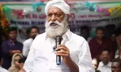 పోలీస్ అధికారులపై రెచ్చిపోయిన టీడీపీ నేత జేసీ ప్రభాకర్ రెడ్డి పోలీస్ అధికారులపై రెచ్చిపోయిన టీడీపీ నేత జేసీ ప్రభాకర్ రెడ్డి