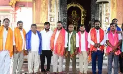 రాజకీయాలతీతంగా దేవాలయ అభివృద్ధికి కృషి : పెద్దమ్మ తల్లికి ప్రత్యేక పూజలు