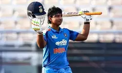 వైభవ్ కోసం బీసీసీఐ ప్రత్యేక ఏర్పాట్లు.. అతని తల్లిదండ్రులకు స్పెషల్ పర్మిషన్ వైభవ్ కోసం బీసీసీఐ ప్రత్యేక ఏర్పాట్లు.. అతని తల్లిదండ్రులకు స్పెషల్ పర్మిషన్