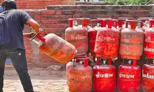 LPG Gas Price(June 07): తెలుగు రాష్ట్రాల్లో పెరిగిన గ్యాస్ సిలిండర్ ధరలు.. ఎంతంటే?