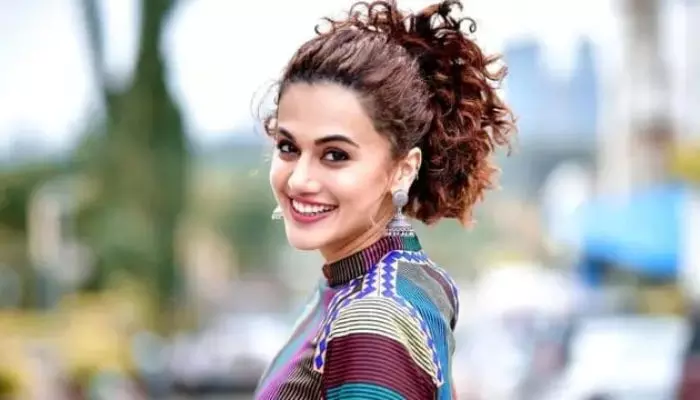 హీరోలకు, హీరోయిన్లకు ఉన్న తేడాపై తాప్సీ ఆసక్తికర వ్యాఖ్యలు హీరోలకు, హీరోయిన్లకు ఉన్న తేడాపై తాప్సీ ఆసక్తికర వ్యాఖ్యలు