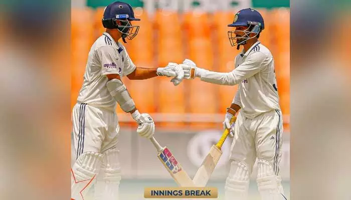 IND vs AFG: భారీ స్కోరు వద్ద డిక్లేర్ చేసిన భారత్ IND vs AFG: భారీ స్కోరు వద్ద డిక్లేర్ చేసిన భారత్